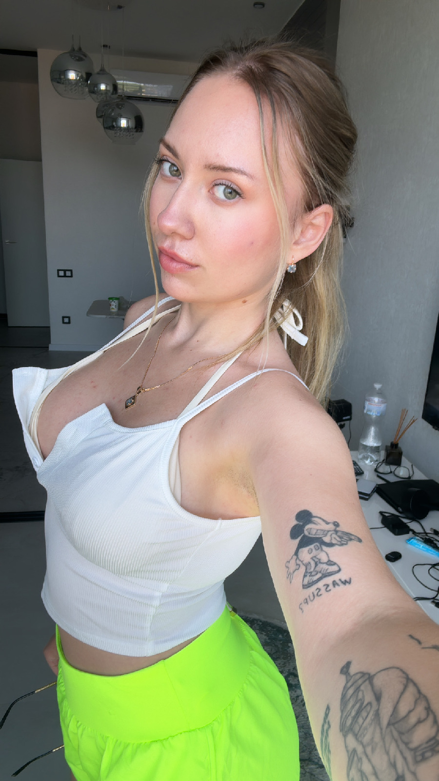 KateV in her underwear in Zibo