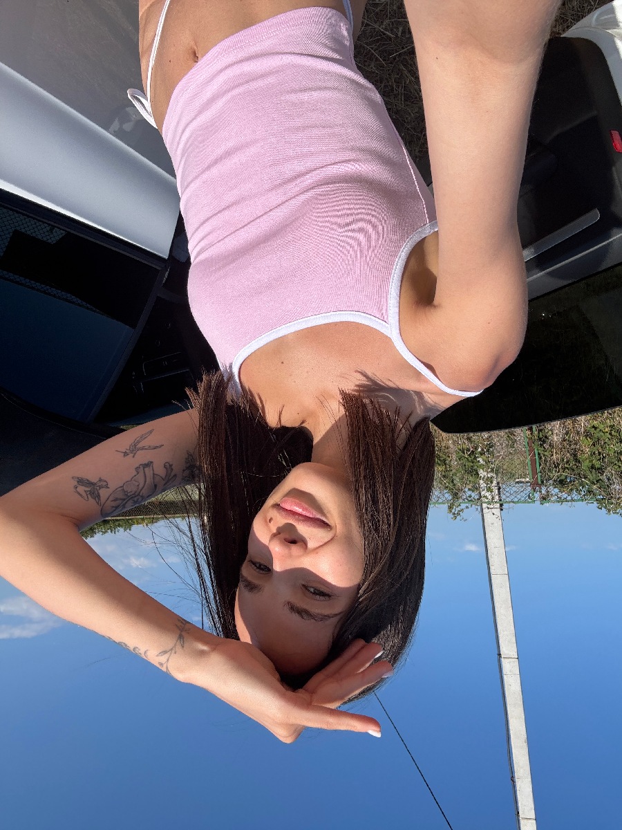 Sexy model Tina in Zibo